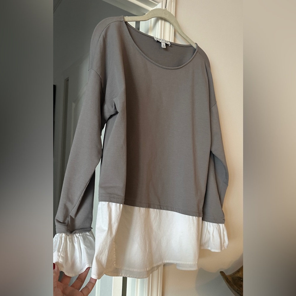 Ladies Top with White Ruffle Cuffs and Shirt tails Attached